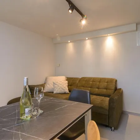 In Okrug Gornji With Pool, Terrace, Ac, Wifi, Washing Machine 3436-5 Traù