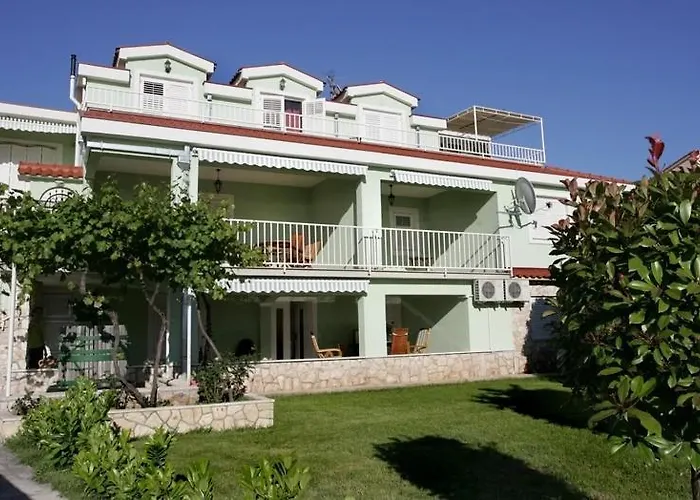 Διαμέρισμα In Okrug Gornji With Pool, Terrace, Ac, Wifi, Washing Machine 3436-5 Τρογκίρ