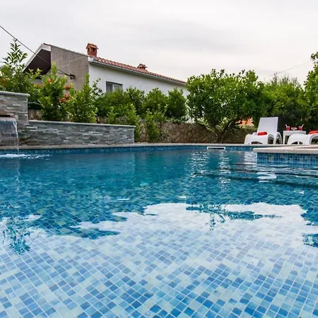 شقة In Okrug Gornji With Pool, Terrace, Ac, Wifi, Washing Machine 3436-5