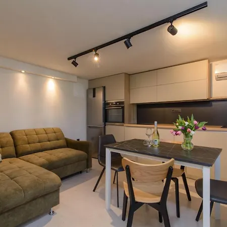 Daire In Okrug Gornji With Pool, Terrace, Ac, Wifi, Washing Machine 3436-5